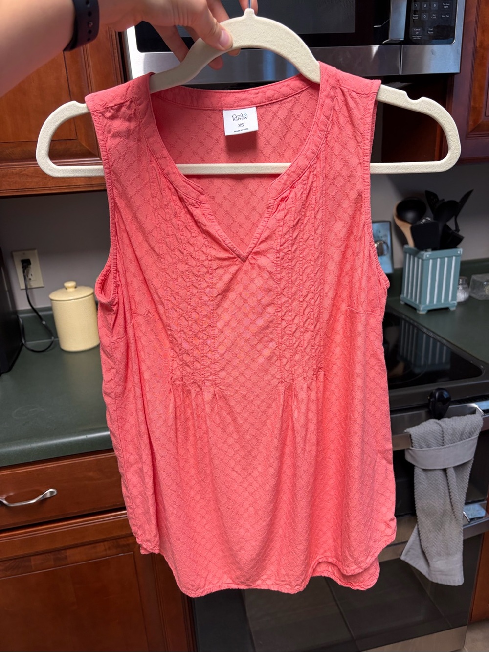 Croft & Barrow Coral Pintuck V-Neck Sleeveless Top
